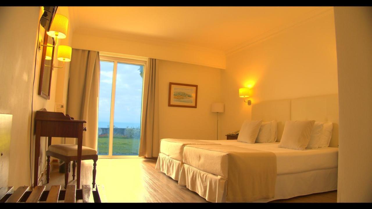 Hotel Solar Palmeiras Paco de Arcos Bagian luar foto